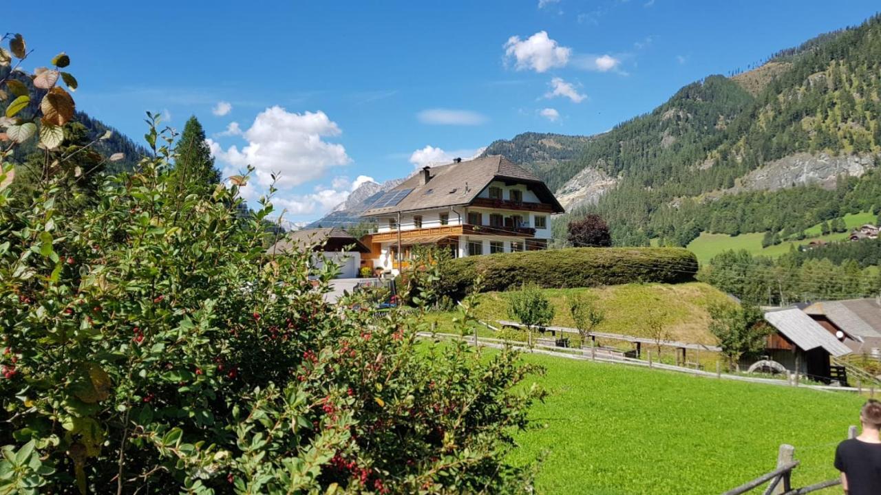 Hotel Haus Pfeifenberger Zederhaus Esterno foto